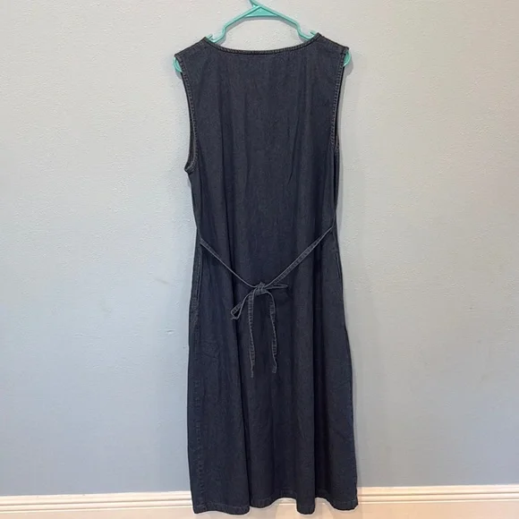 The Vermont Country Store Women's Sleeveless Denim Pintuck Jumper Dress sz M - Picture 6 of 7